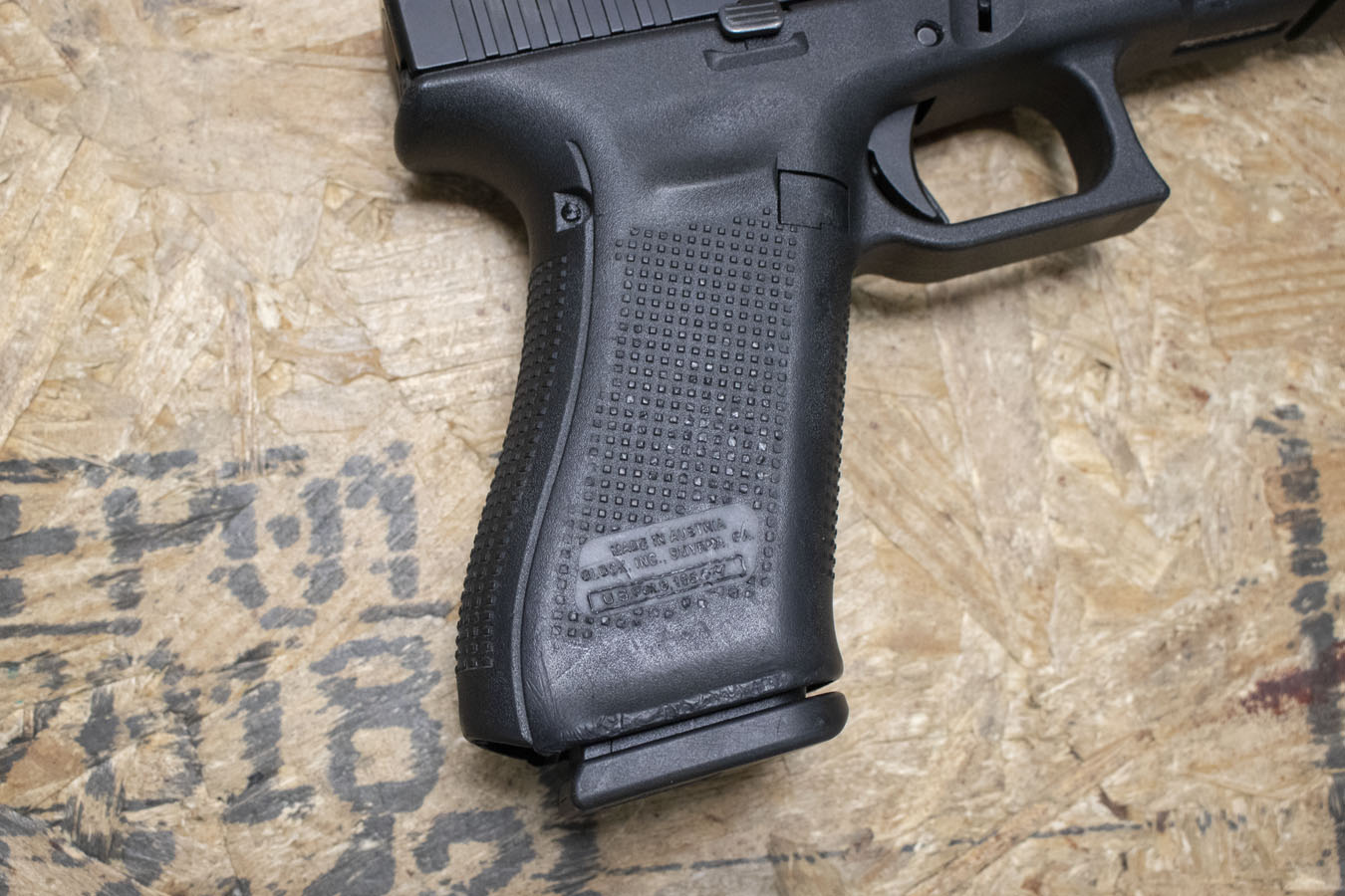 GLOCK 17 Gen5 9mm Police Trade-In Pistols (Fair Condition)